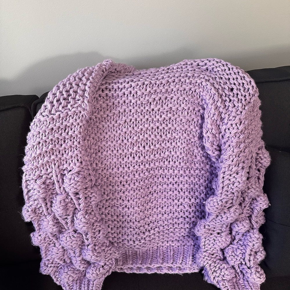 Tularosa sweater size M